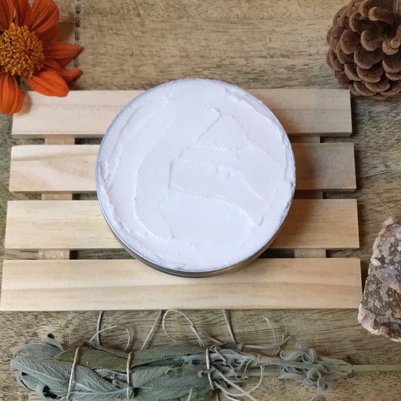 4 oz HIBISCUS&JASMINE body butter - Picture 6 of 9